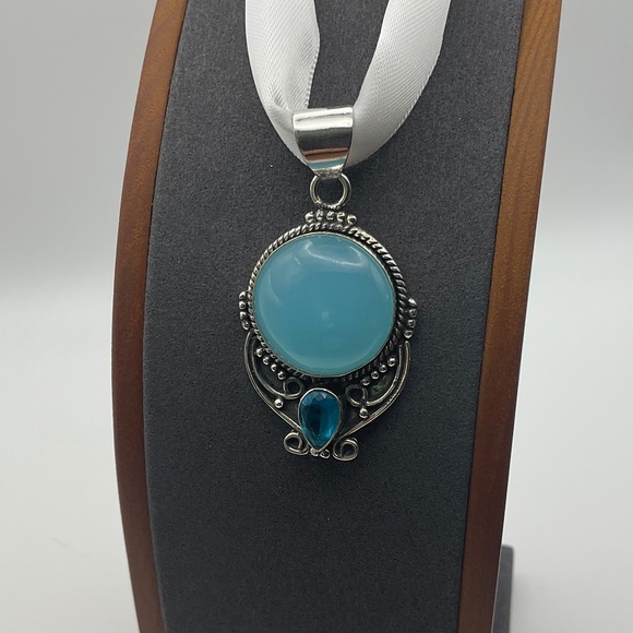 Natural Chalcedony and Blue Topaz Pendant - Picture 1 of 6